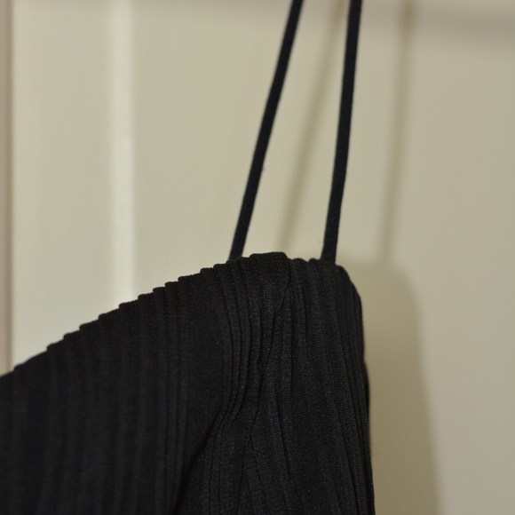 Black Textured Mini Dress - Picture 4 of 8